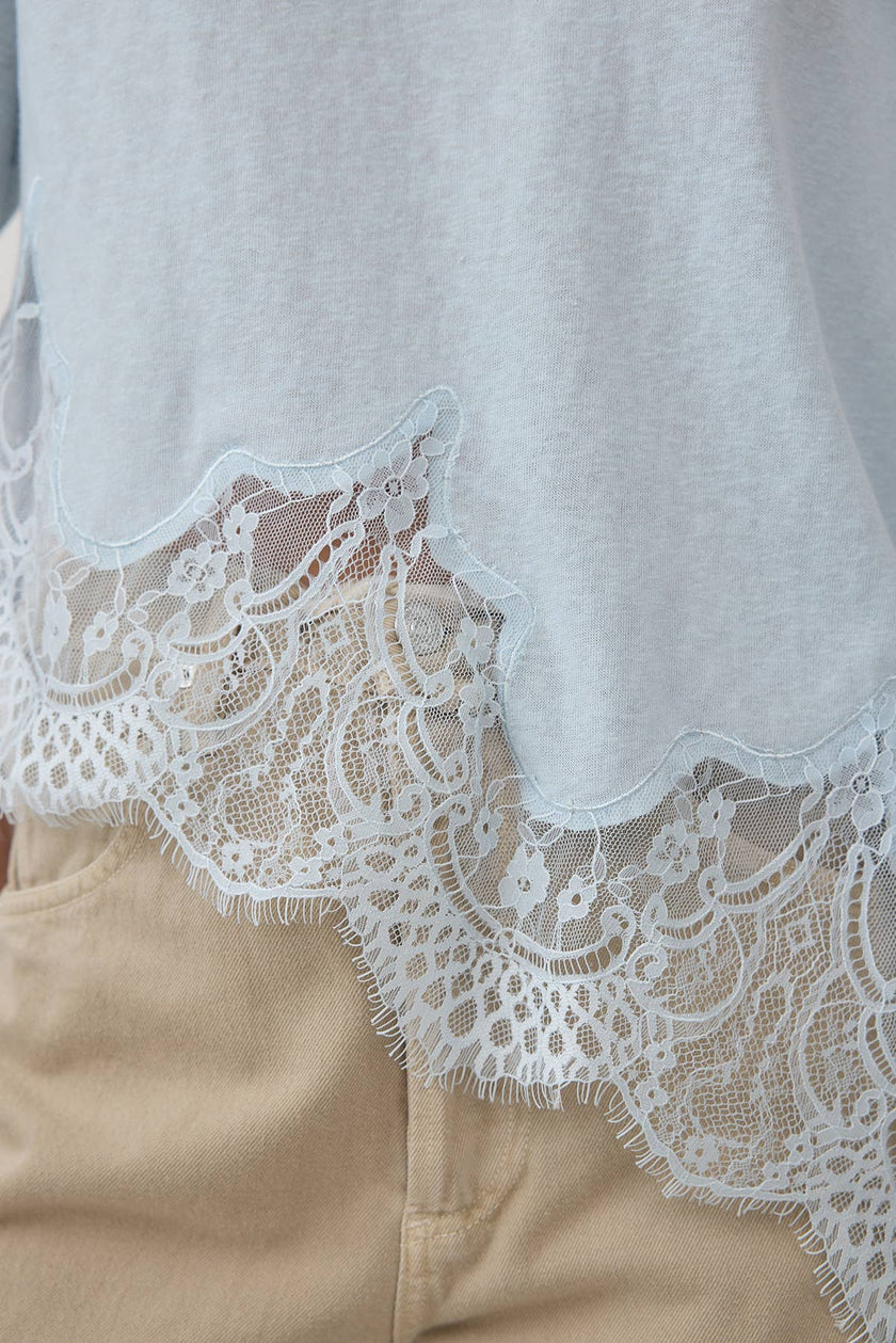 Light blue slub knit tee with lace hem