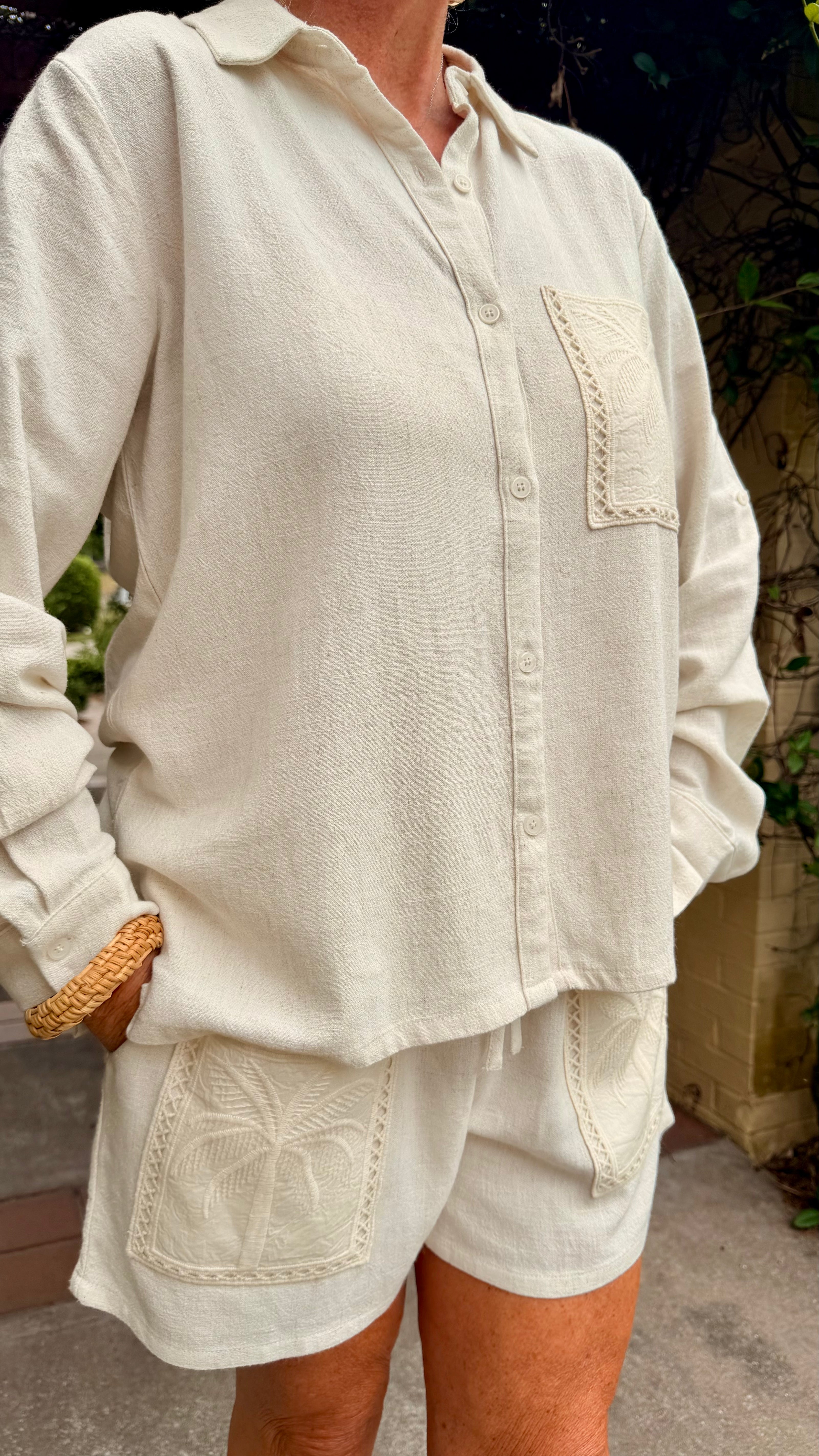 Linen Getaway Shirt 🌾