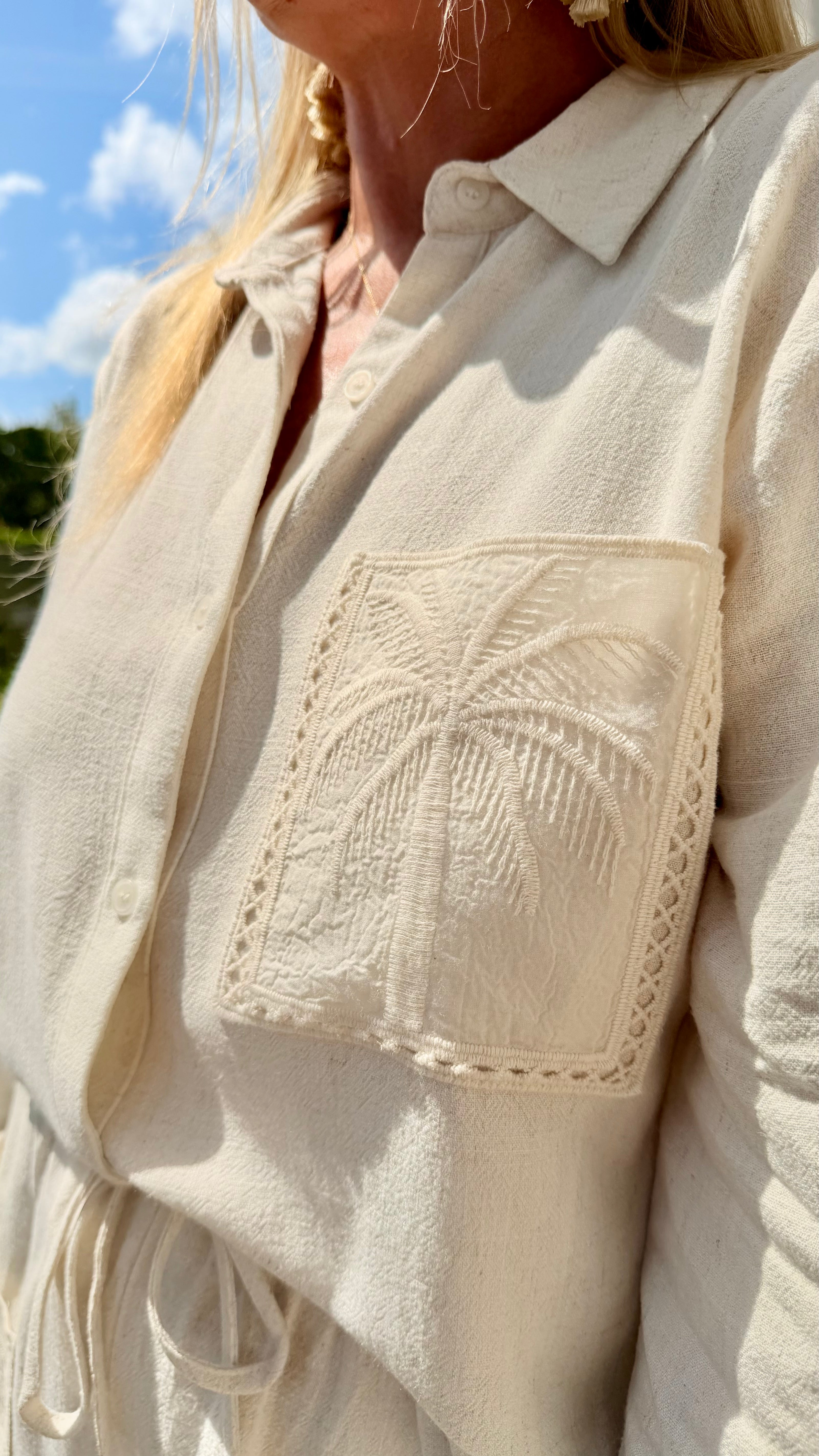 Linen Getaway Shirt 🌾