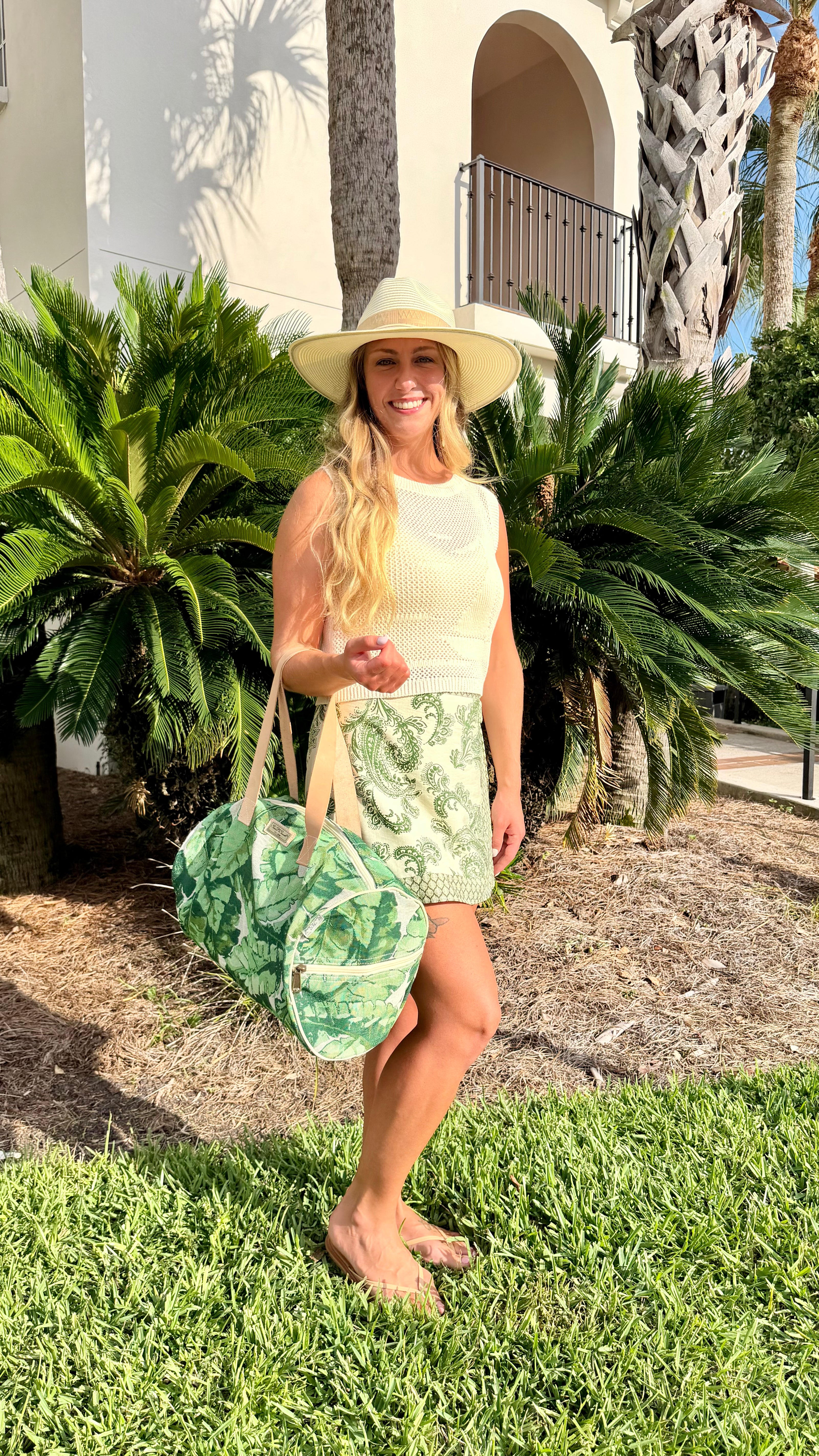Isle of Palm Weekender Bag 🌴