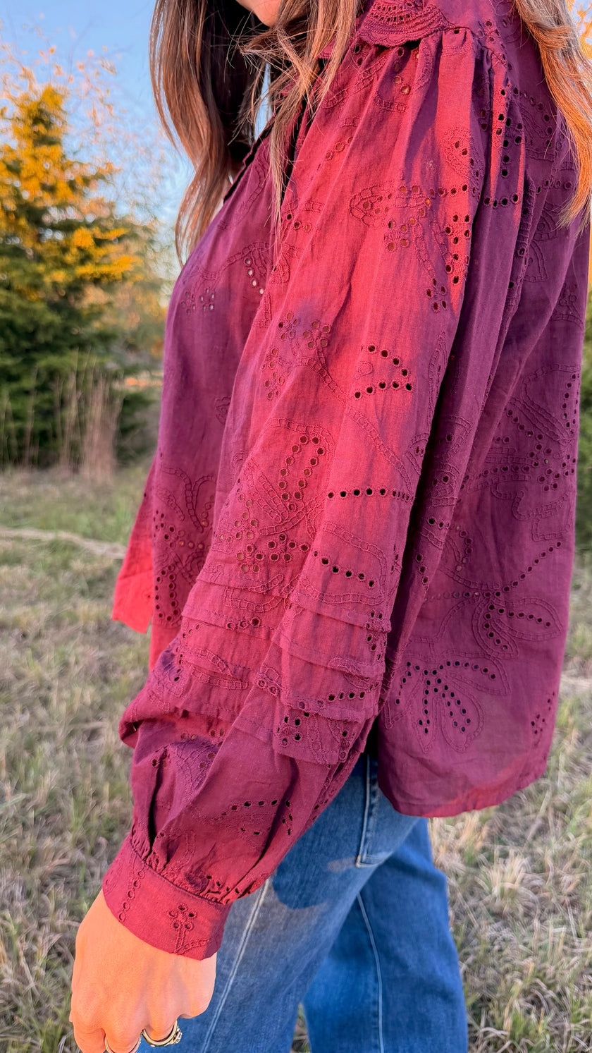 The 'Apple of my Eyelet' Blouse